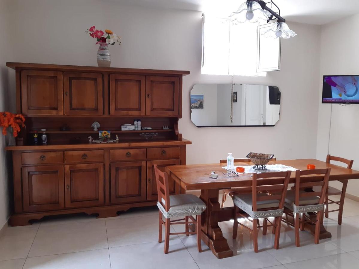 House Adrian Apartment Naples Luaran gambar